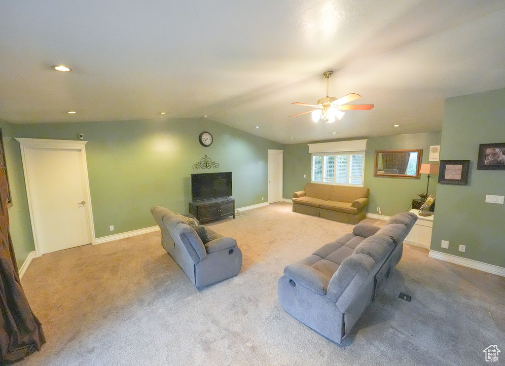 327 E 1000 N Harrisville, UT 84404