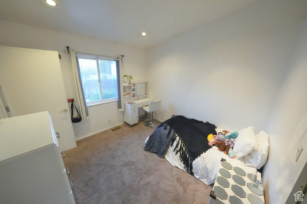 327 E 1000 N Harrisville, UT 84404