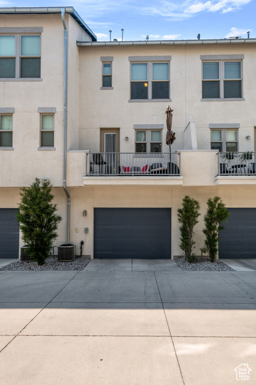 11271 S HIGH CREST LN South Jordan, UT 84009