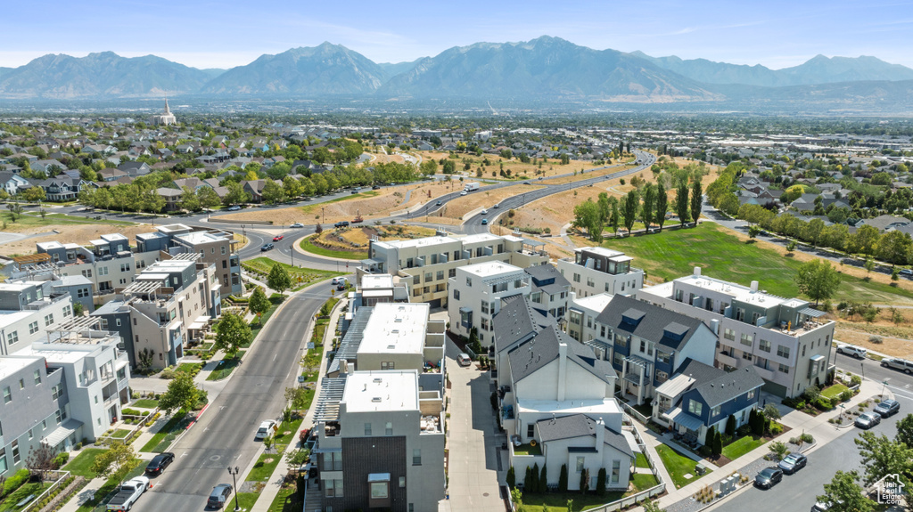 11271 S HIGH CREST LN South Jordan, UT 84009
