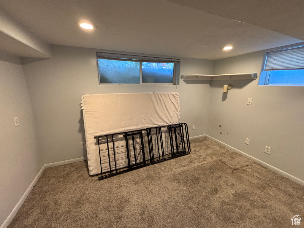 897 E ELM ST Layton, UT 84041