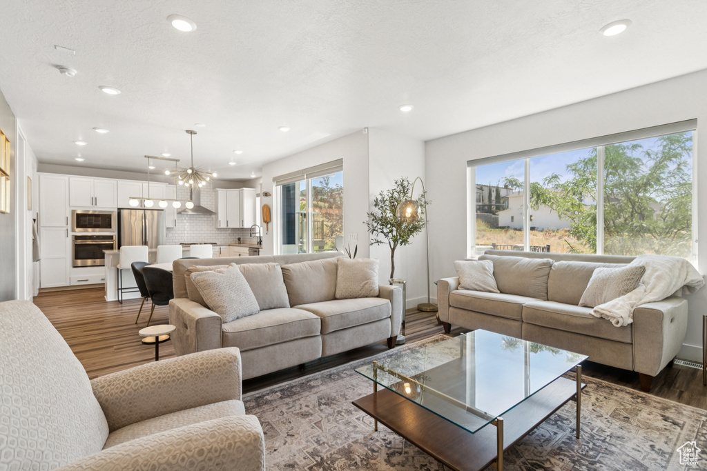 326 BELLA VIDA DR North Salt Lake, UT 84054