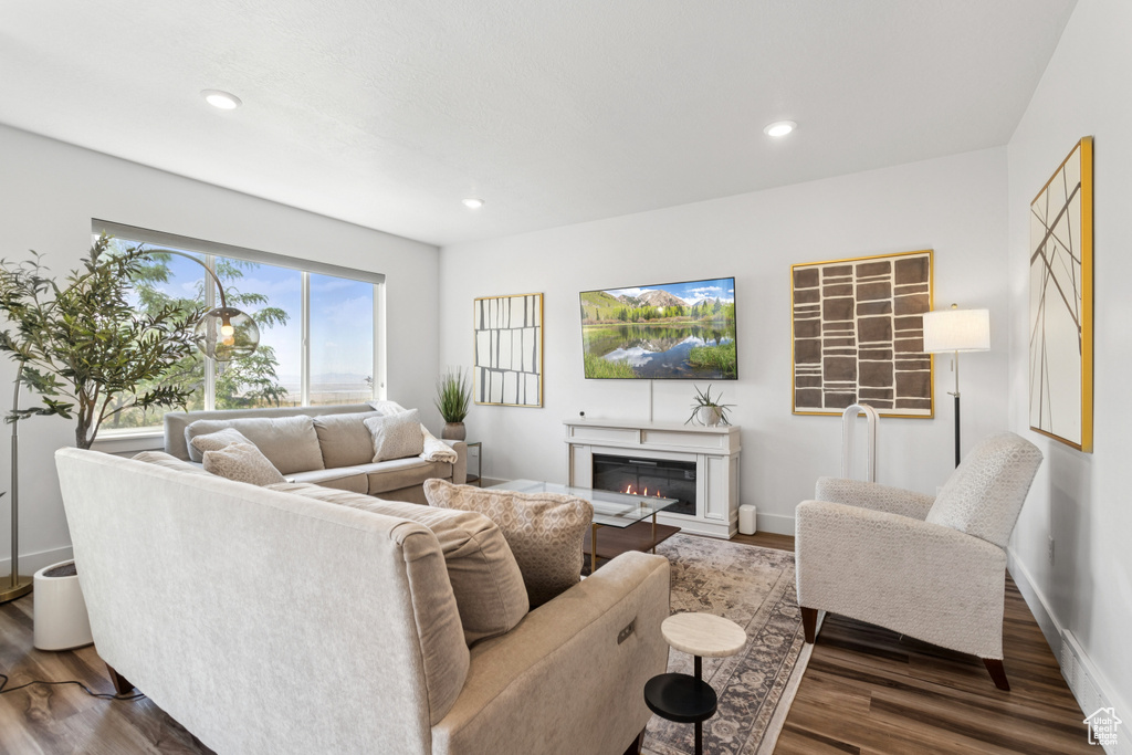 326 BELLA VIDA DR North Salt Lake, UT 84054