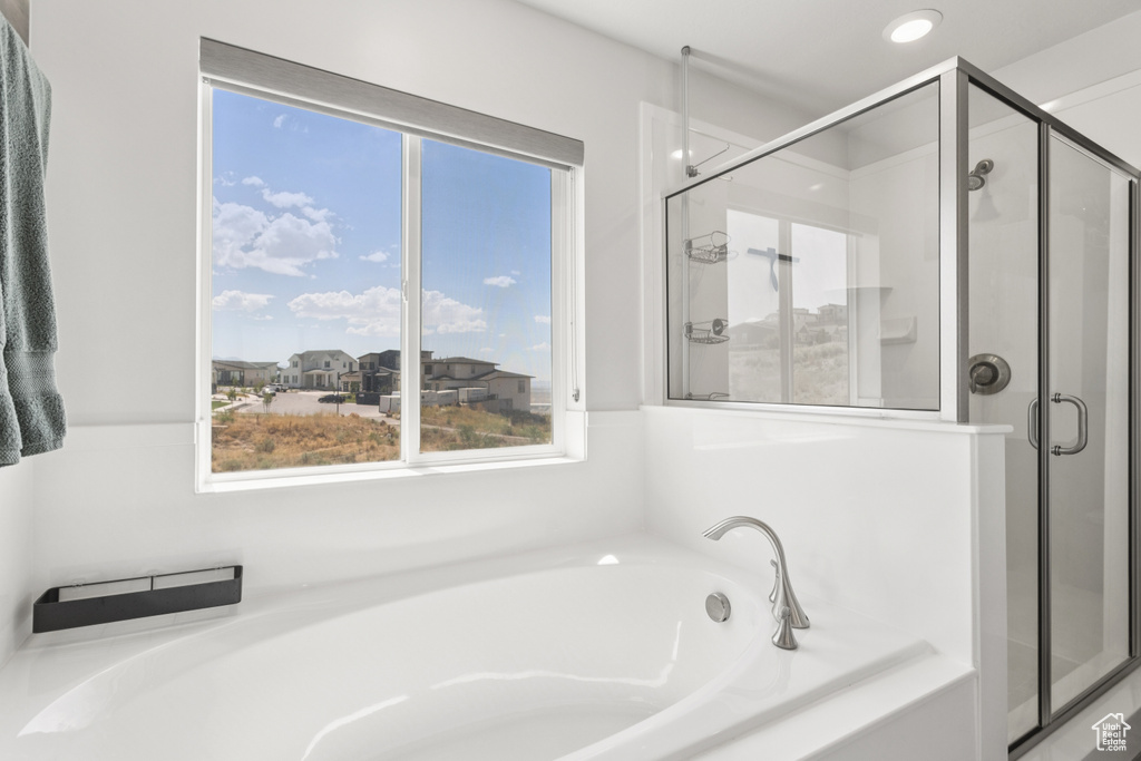 326 BELLA VIDA DR North Salt Lake, UT 84054