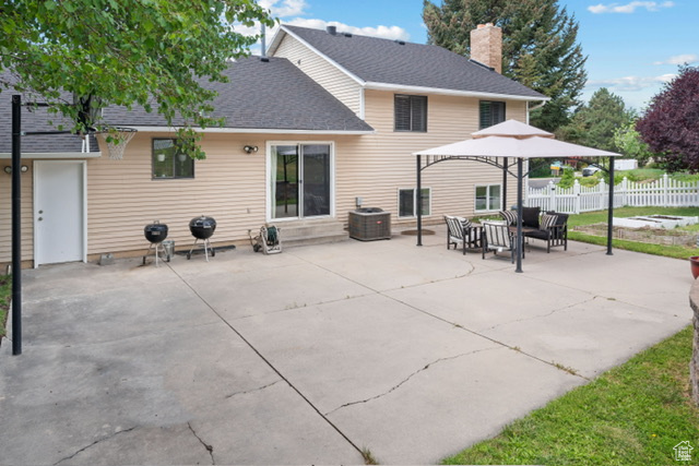 1952 SKYLINE DR Orem, UT 84097