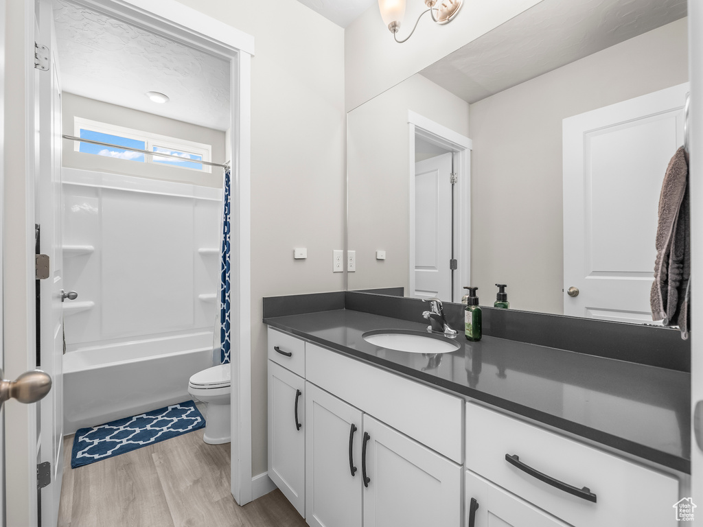1965 E EMERALD AVE Eagle Mountain, UT 84005