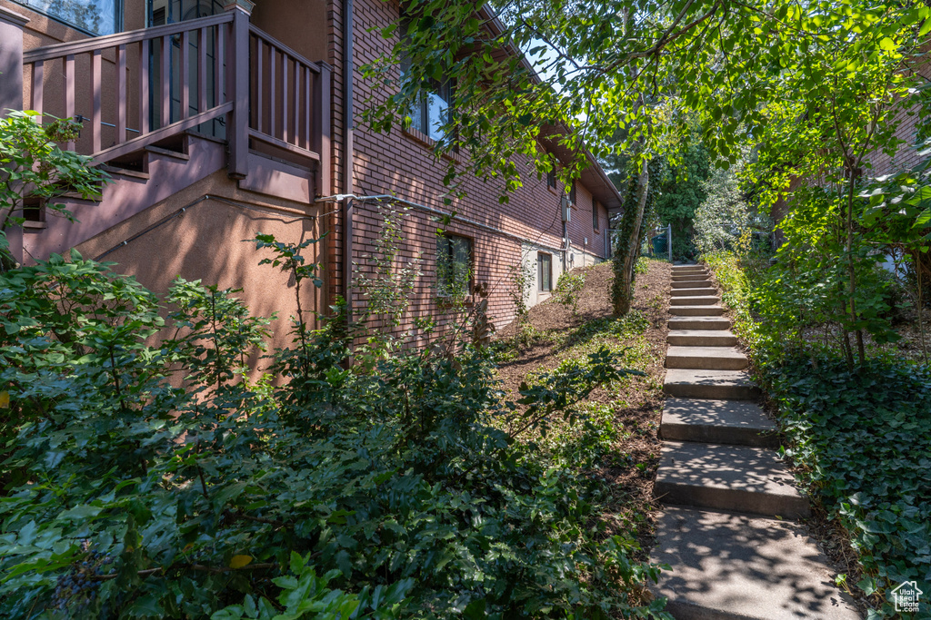 2495 E GRANITE HILLS CIR Sandy, UT 84092