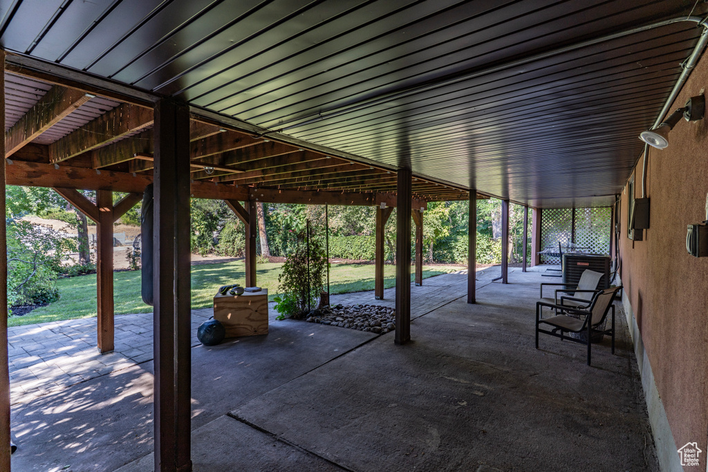 2495 E GRANITE HILLS CIR Sandy, UT 84092