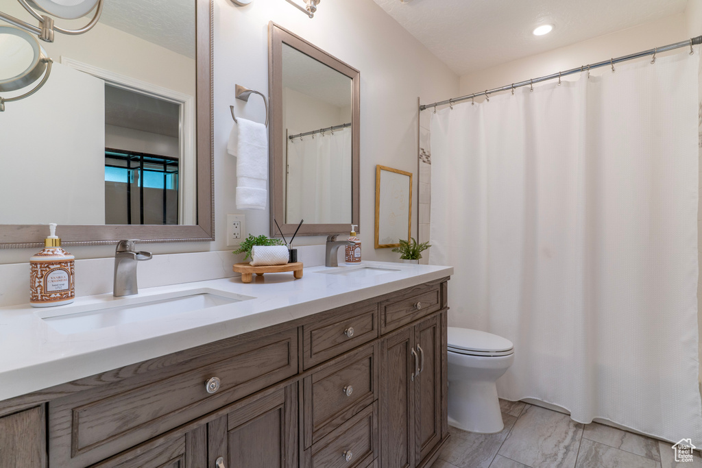 2495 E GRANITE HILLS CIR Sandy, UT 84092