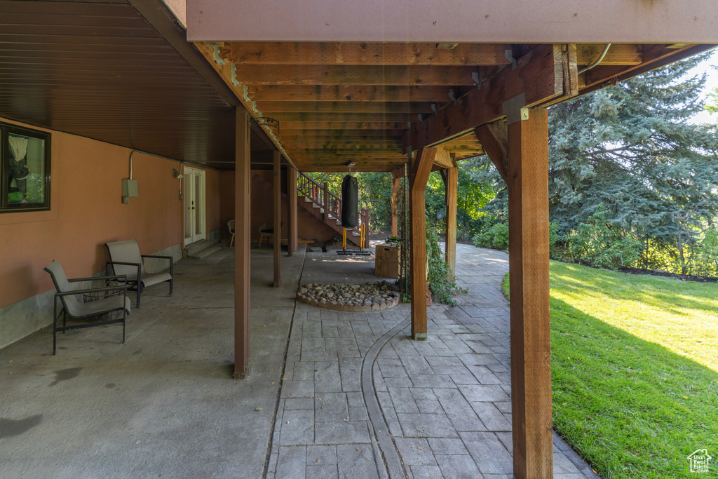 2495 E GRANITE HILLS CIR Sandy, UT 84092