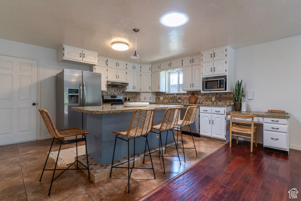 2495 E GRANITE HILLS CIR Sandy, UT 84092