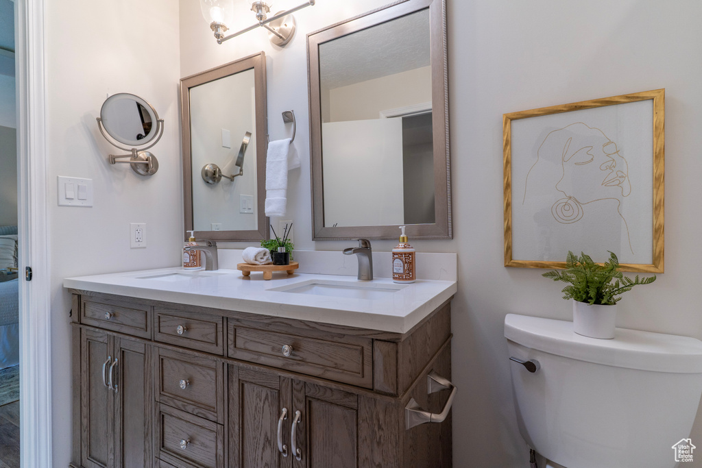 2495 E GRANITE HILLS CIR Sandy, UT 84092