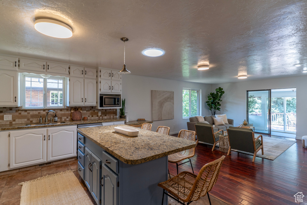 2495 E GRANITE HILLS CIR Sandy, UT 84092