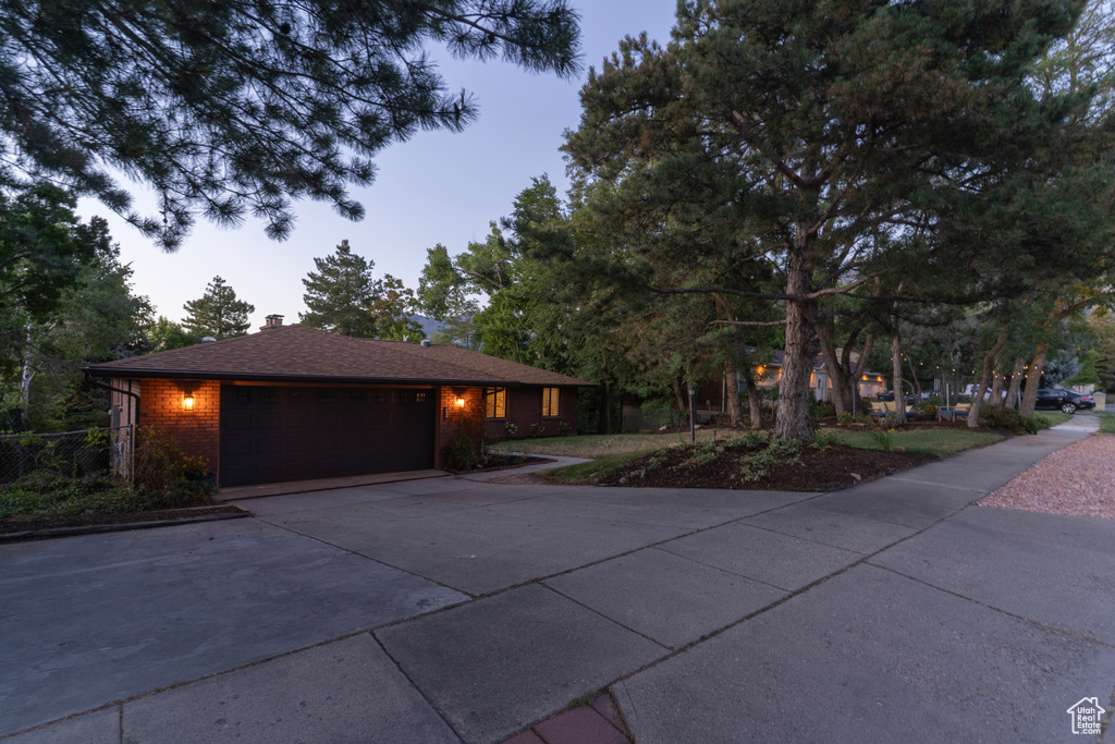 2495 E GRANITE HILLS CIR Sandy, UT 84092