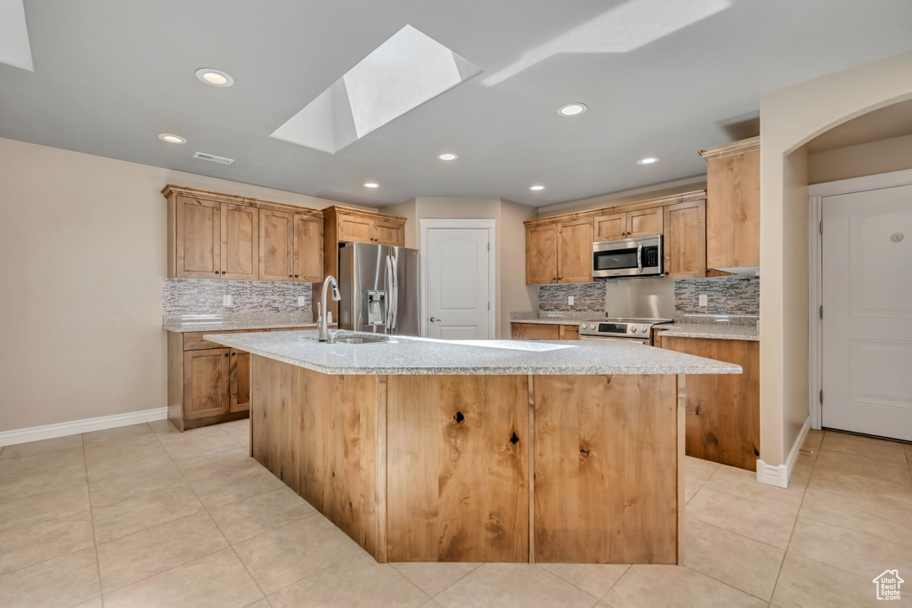 2979 S 1900 W Syracuse, UT 84075