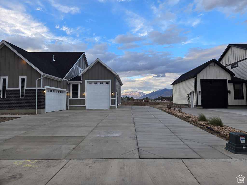 Photo 7 for MLS #2102028 at 1559 E 820 North #107