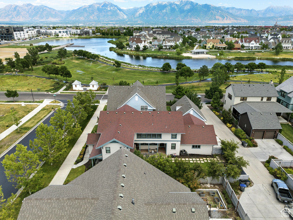 4811 W DOCK ST South Jordan, UT 84009