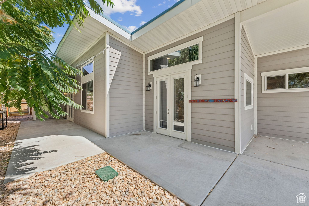 560 S MONTGOMERY ST Salt Lake City, UT 84104