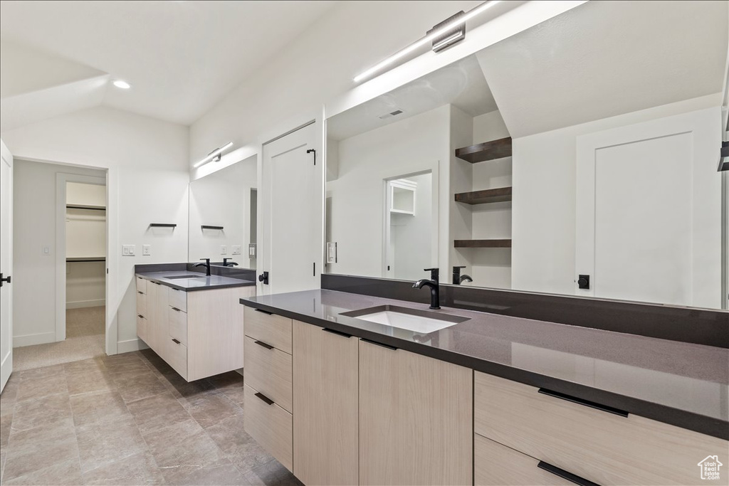 Photo 30 for MLS #2102039 at 620 E Mountain Rd