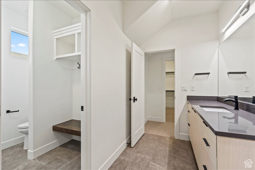 Photo 31 for MLS #2102039 at 620 E Mountain Rd