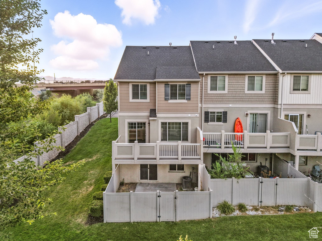 2075 W 1080 N Provo, UT 84604