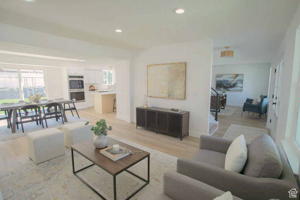 9957 S 2270 E Sandy, UT 84092
