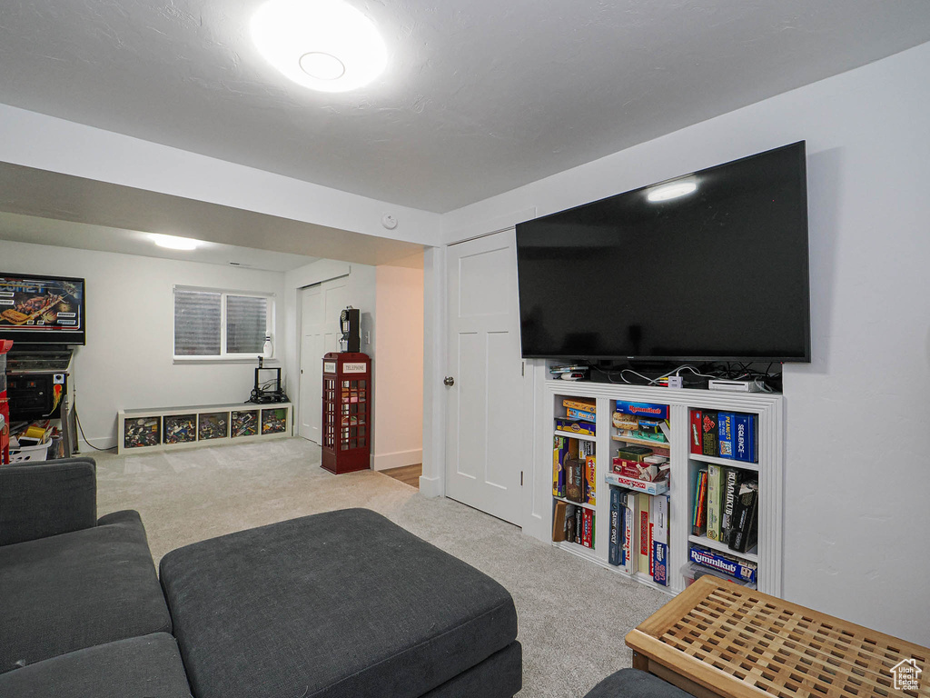 1420 E LONGDALE DR Sandy, UT 84092