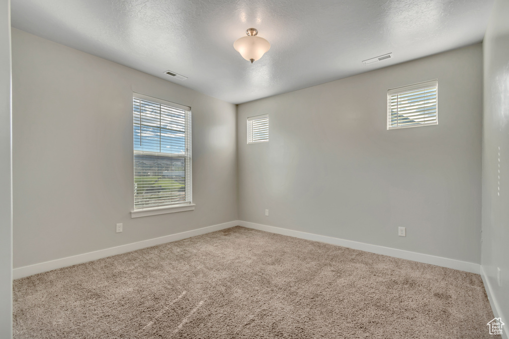 Photo 19 for MLS #2102059 at 1834 W Newcastle Ln #E204