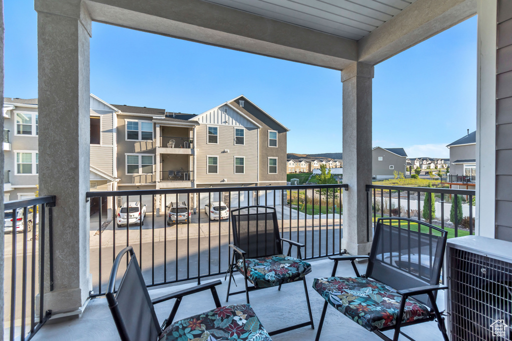 1834 W NEWCASTLE LN #E204 Saratoga Springs, UT 84045