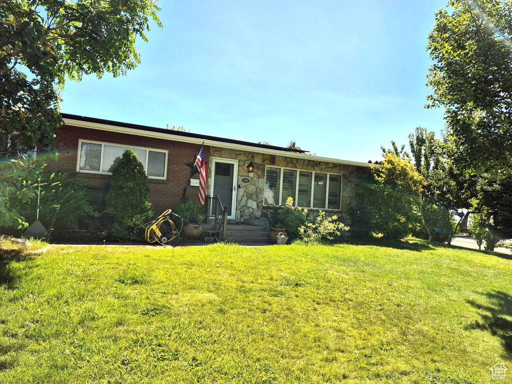 1689 S LAKEWOOD DR Orem, UT 84058