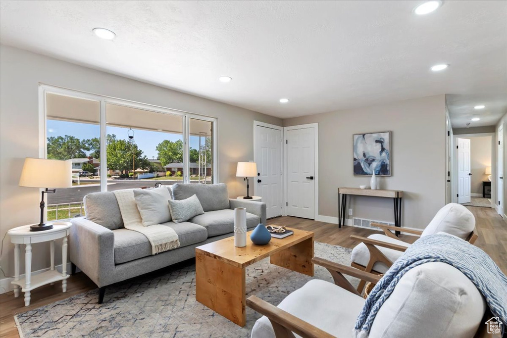 4075 S MINUET CIR Salt Lake City, UT 84119