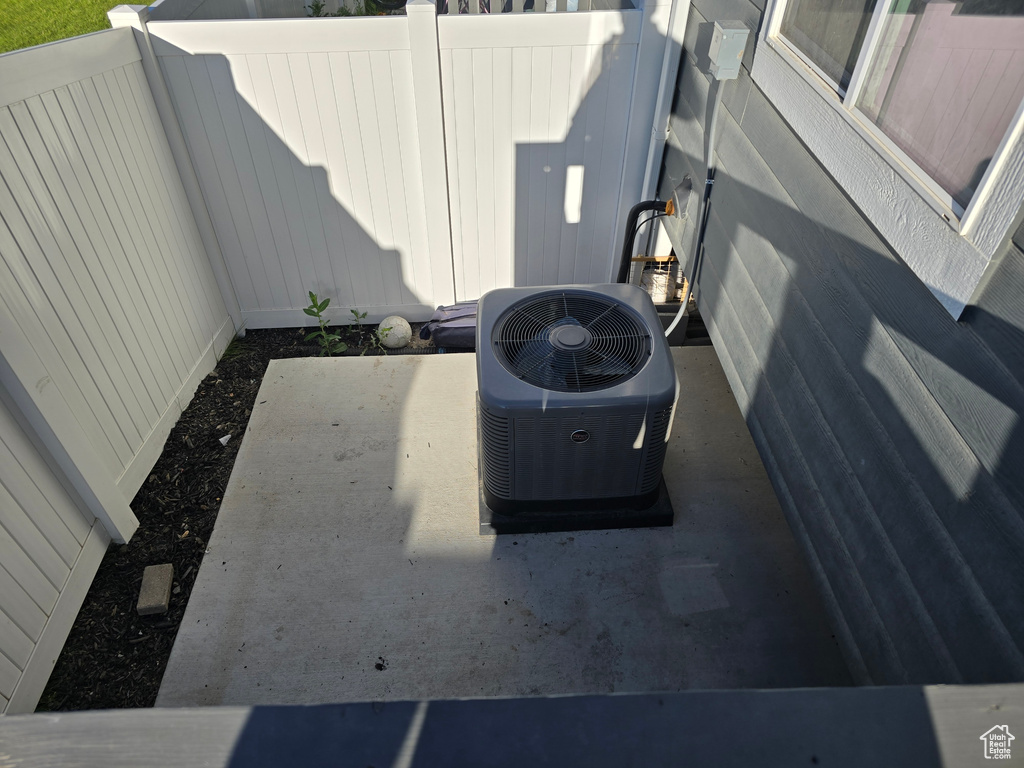 4805 E LAKE CORNER DR Eagle Mountain, UT 84005