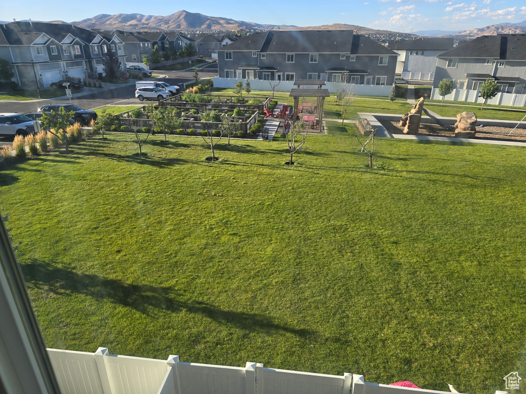 4805 E LAKE CORNER DR Eagle Mountain, UT 84005