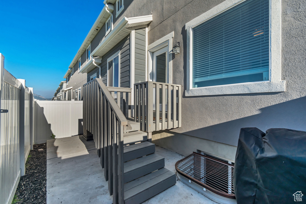 4805 E LAKE CORNER DR Eagle Mountain, UT 84005