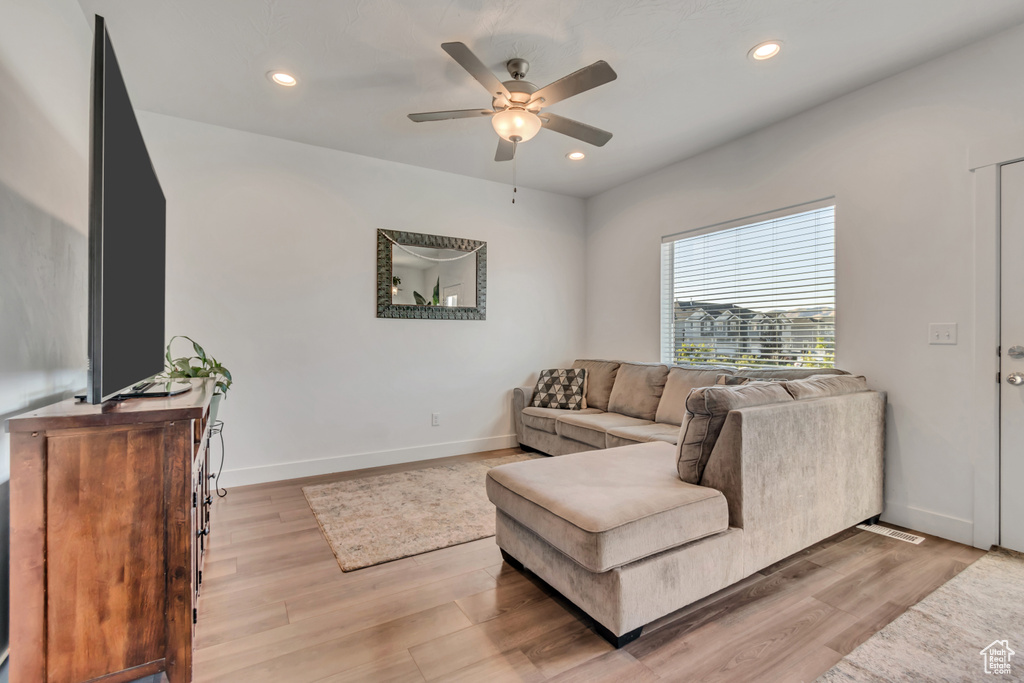 4805 E LAKE CORNER DR Eagle Mountain, UT 84005