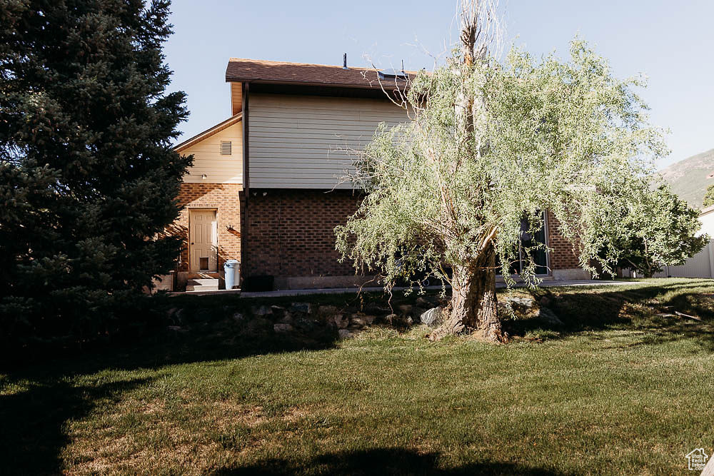 2660 E 3700 N Layton, UT 84040