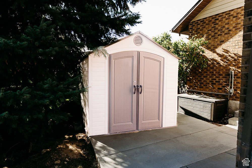 2660 E 3700 N Layton, UT 84040