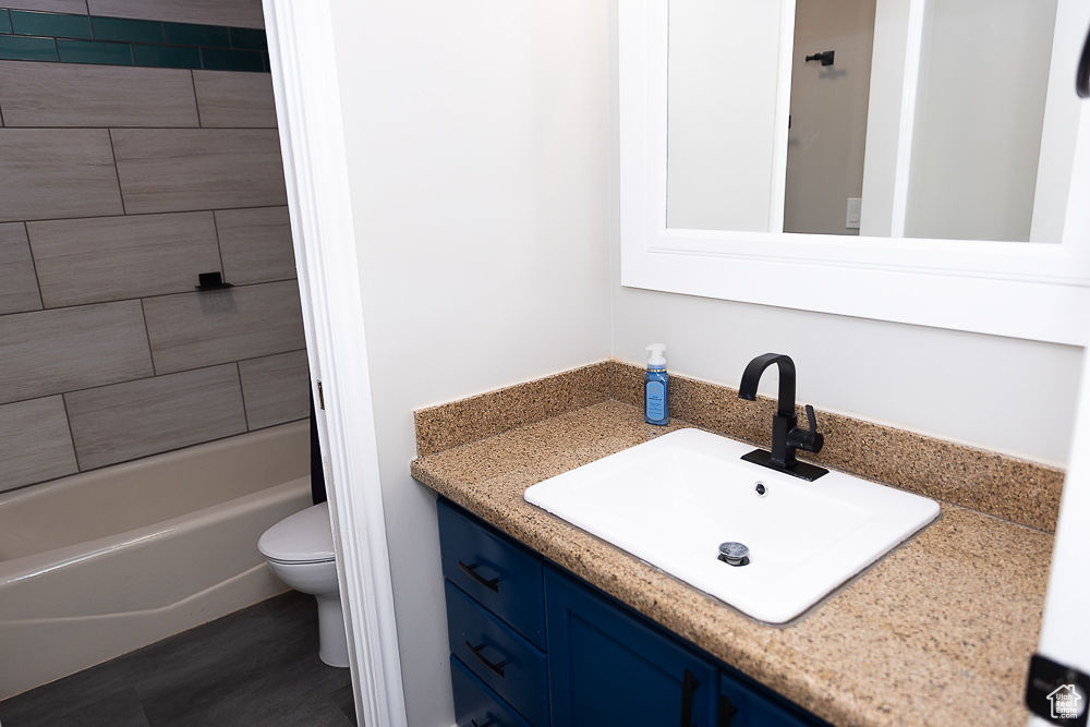 2660 E 3700 N Layton, UT 84040