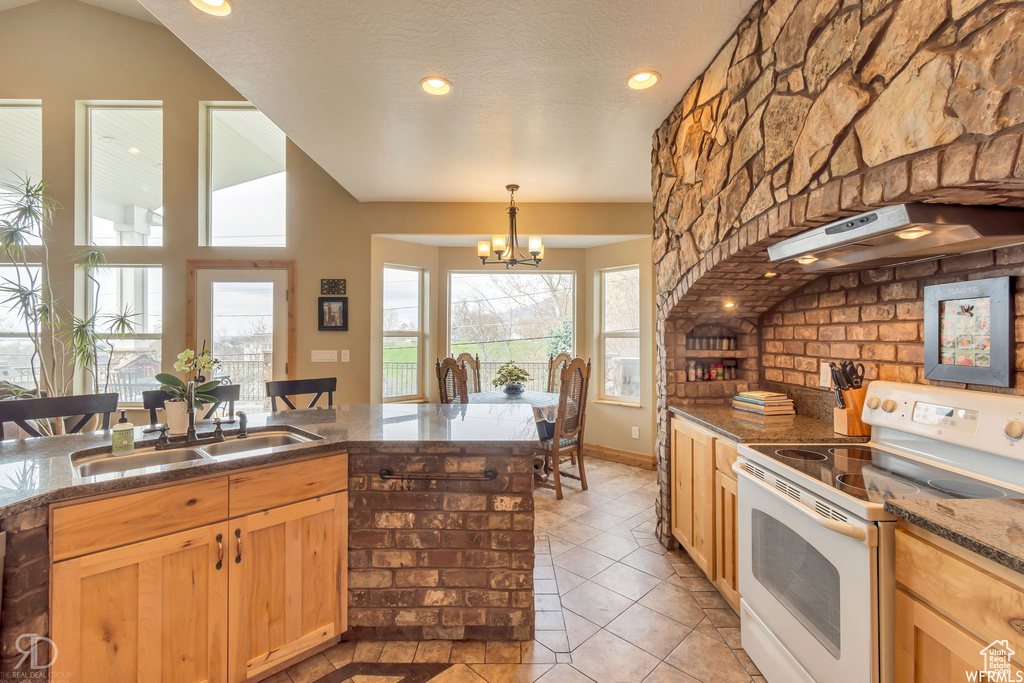 593 E 400 N Bountiful, UT 84010