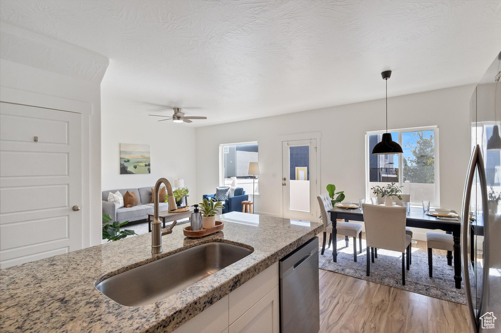 7564 N HUTCH LN Eagle Mountain, UT 84005