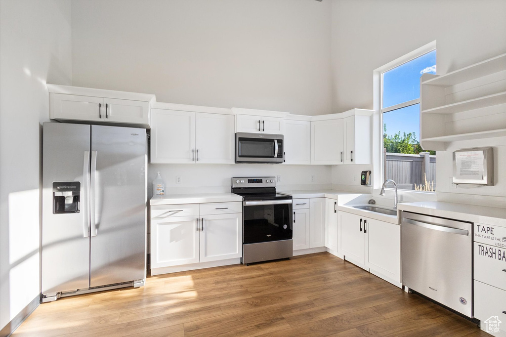 7564 N HUTCH LN Eagle Mountain, UT 84005