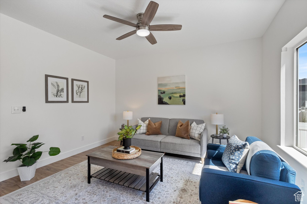 7564 N HUTCH LN Eagle Mountain, UT 84005