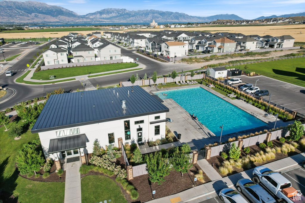 7564 N HUTCH LN Eagle Mountain, UT 84005
