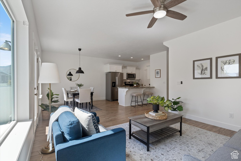 7564 N HUTCH LN Eagle Mountain, UT 84005