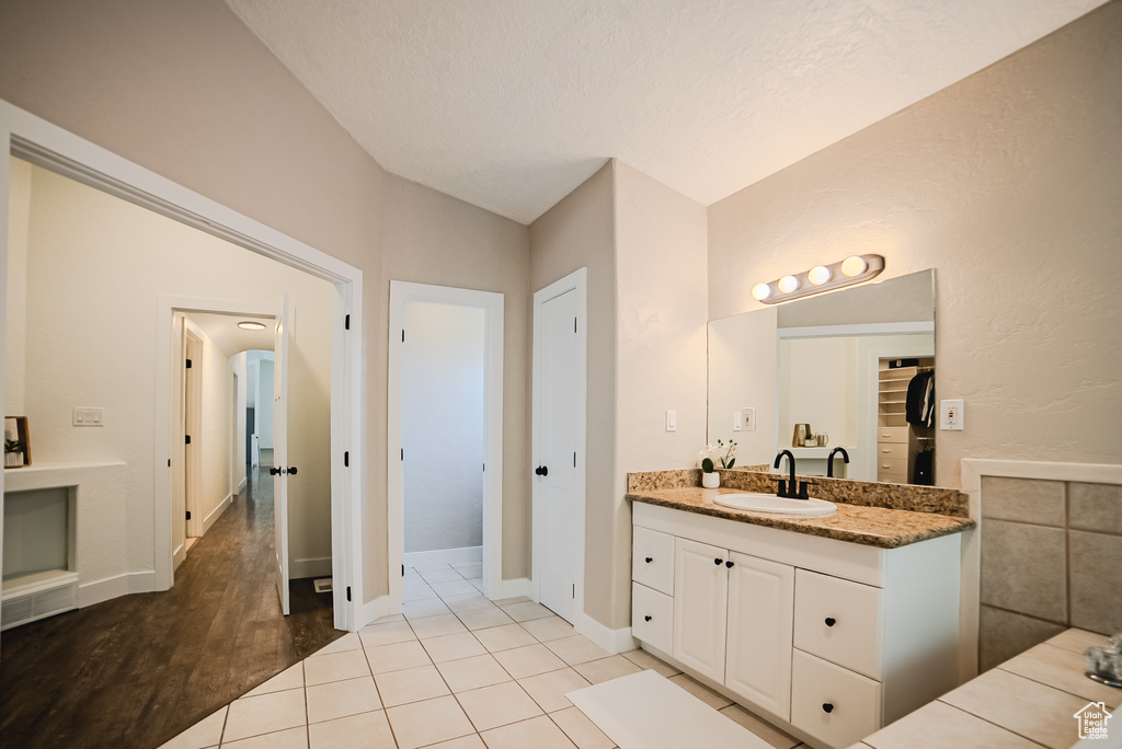 4962 W WINTER HILL LN West Jordan, UT 84081