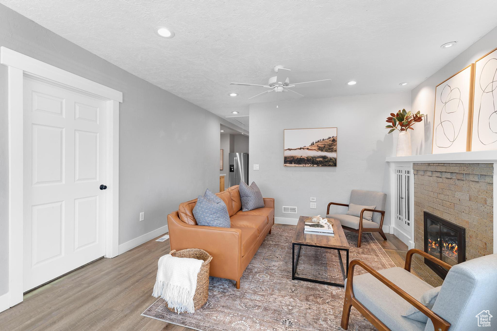 260 W 100 N Lehi, UT 84043