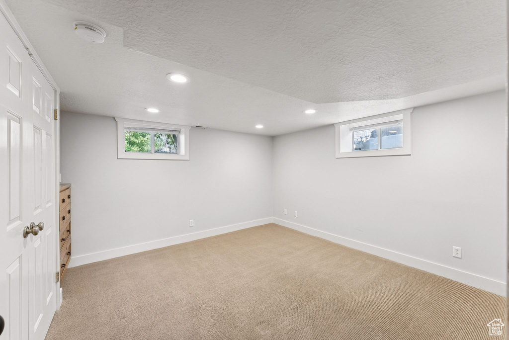 1632 E HARVARD AVE Salt Lake City, UT 84105