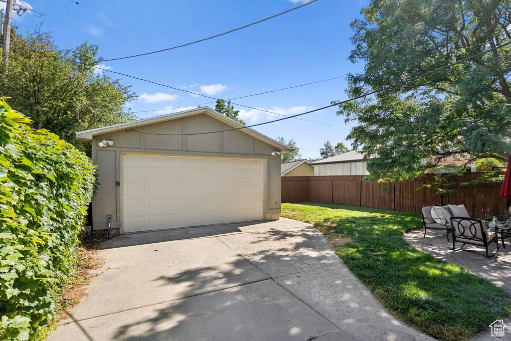 1632 E HARVARD AVE Salt Lake City, UT 84105
