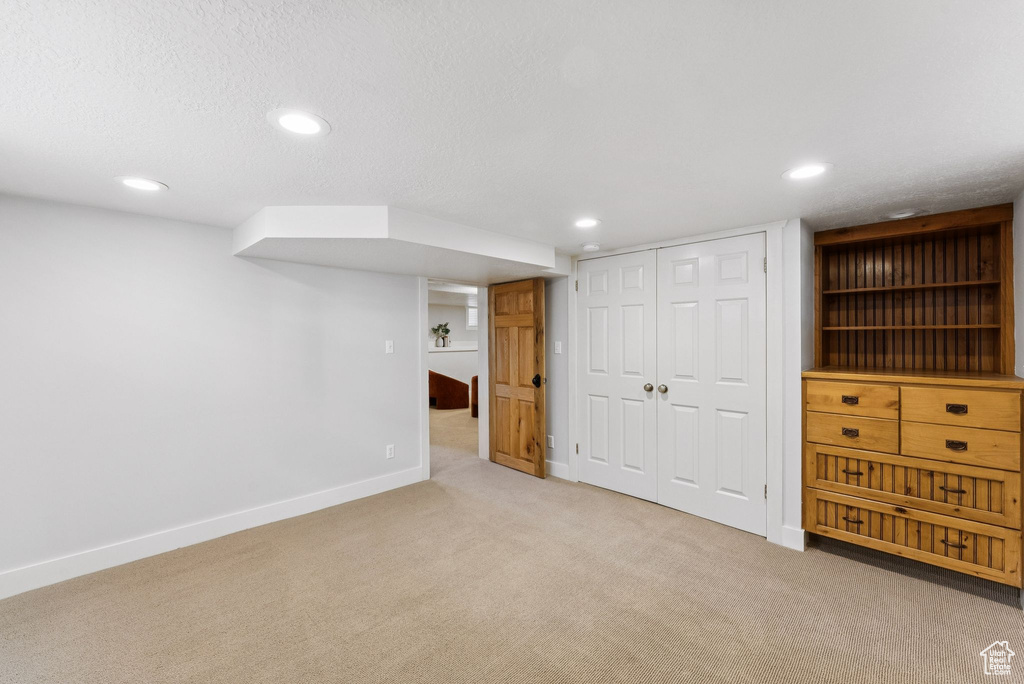 1632 E HARVARD AVE Salt Lake City, UT 84105