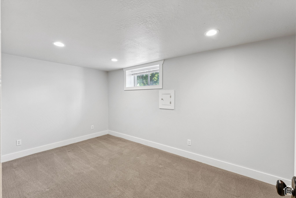 1632 E HARVARD AVE Salt Lake City, UT 84105